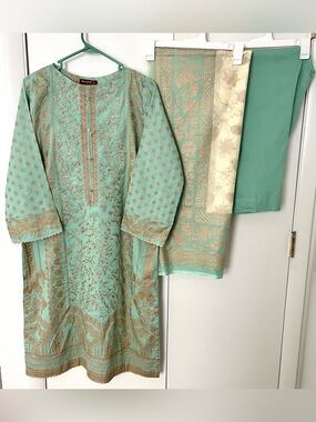 Bin Saeed Embroidered Luxury Lawn Salwar Kameez